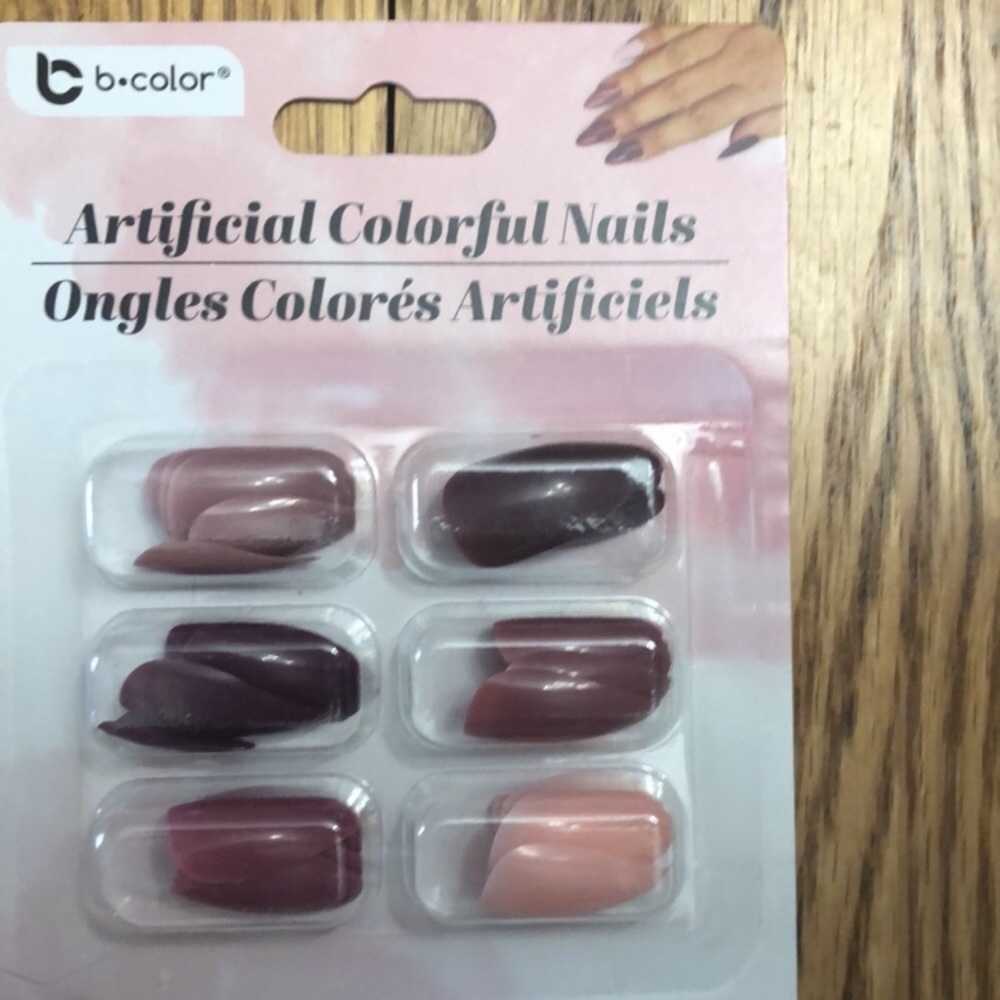 NWT (2) 60pc Artificial Stiletto Nails- pink, mauve, nude, neutral, berry - Picture 2 of 4